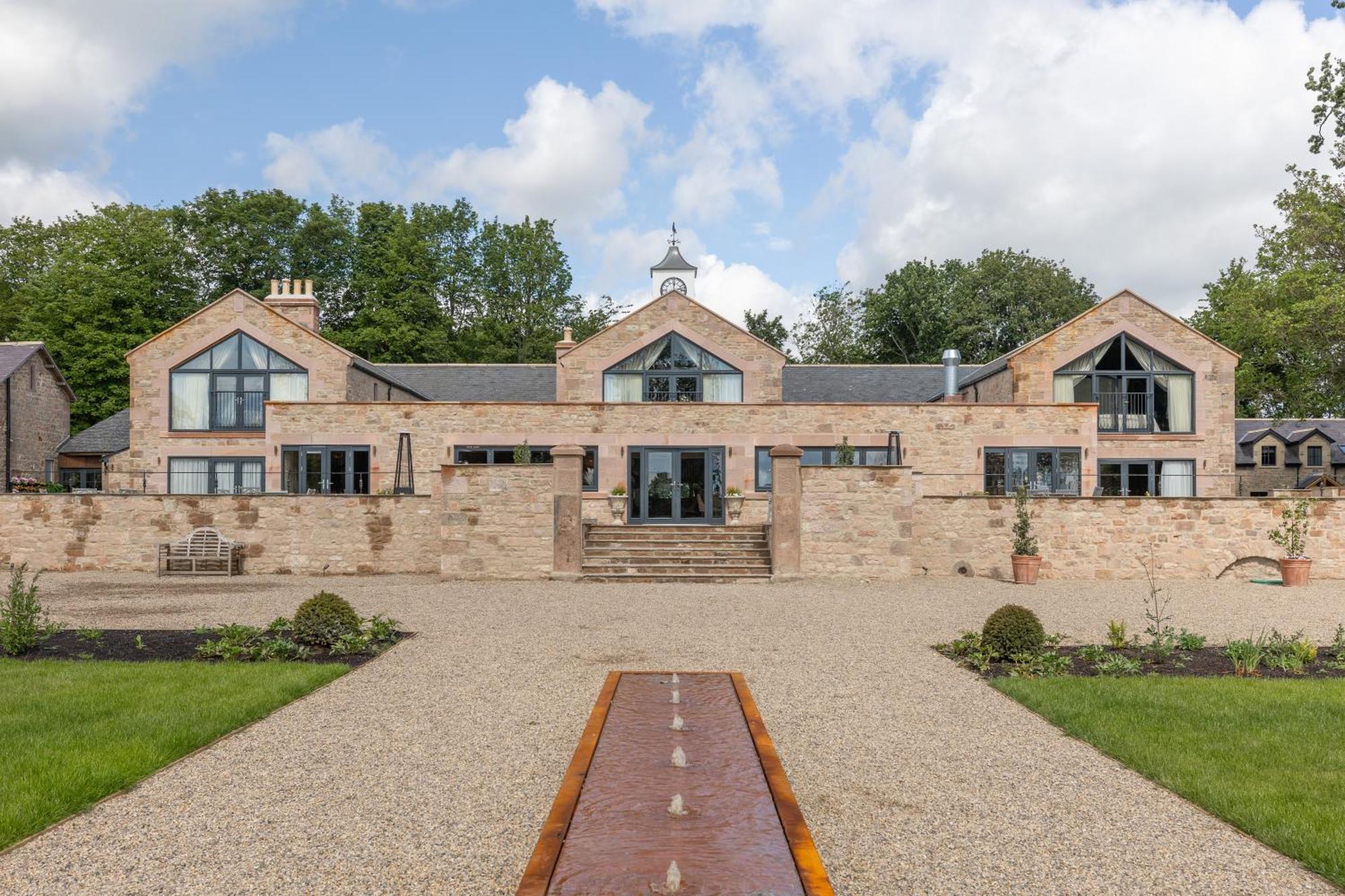 The Tempus At Charlton Hall Estate Alnwick Esterno foto